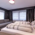 Sieglinde Color Bed & Breakfast