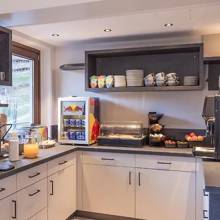 Sieglinde Color * Зёльден