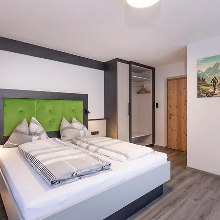 Bed and breakfast Sieglinde Color Sölden